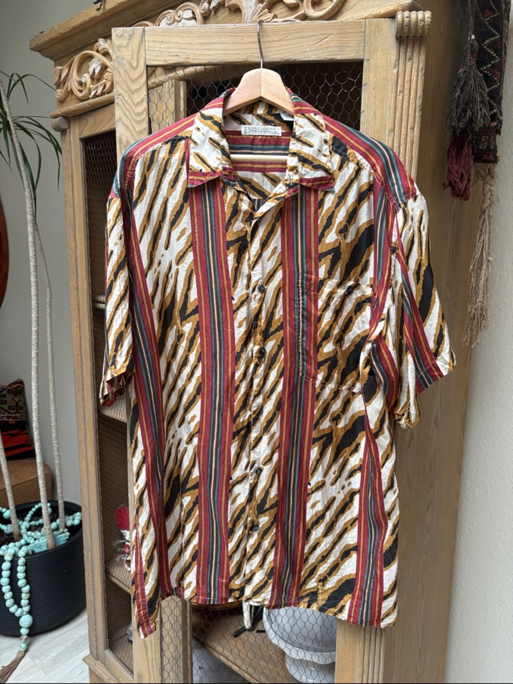 Vintage Expressions World Wide Silk Print Short Sleeve Button Down Shirt